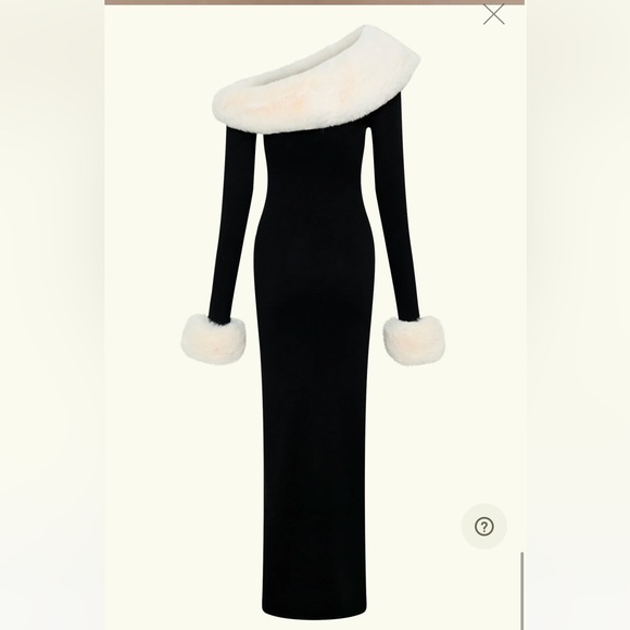 Meshki holiday dress - size small - Picture 2 of 5